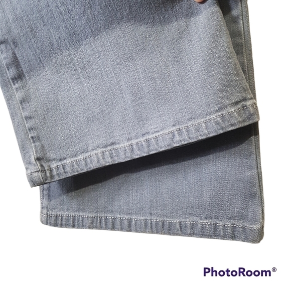 Nine & Company by Nine West High Rise Wide Leg Jeans - Picture 7 of 10